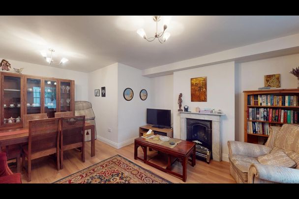 1 Bed Flat, Gloucester Mews, W2 - Photo 1