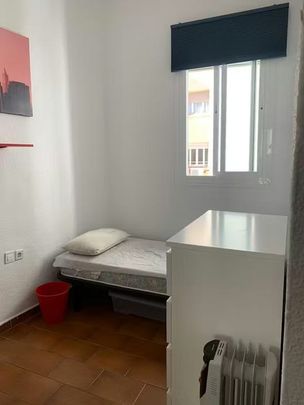 Calle de Fernández de los Ríos, Madrid, Community of Madrid 28015 - Photo 1