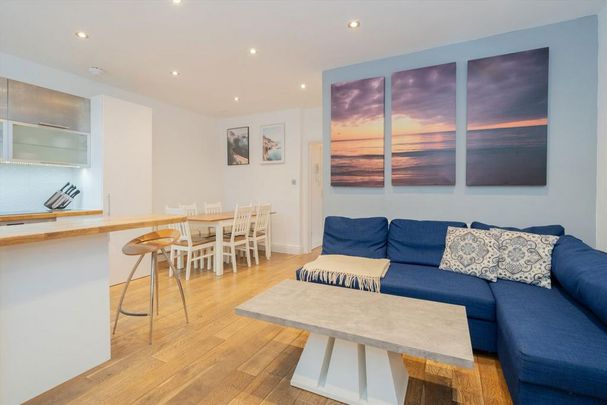 2 bedroom flat to rent - Photo 1