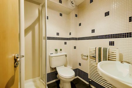 2 Bed 1 Bath - Photo 5