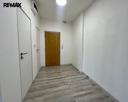 Pronájem bytu 3+1 v osobním vlastnictví 70 m², Kadaň - Photo 3