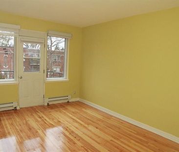 2027 Av. Connaught - Photo 2