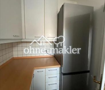 Schöne Wohnung mit großer Terrasse im Stadtzentrum - Photo 1