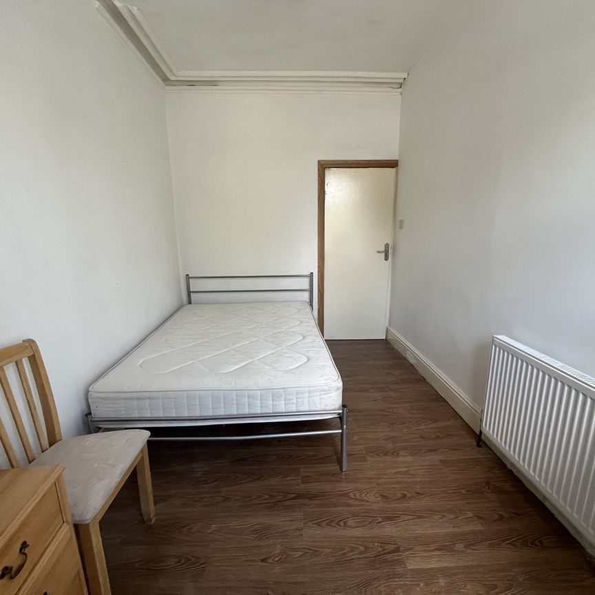 Room in a Shared House, Refurbished Mmu Uom Piccadilly Stat, M12 - Photo 1