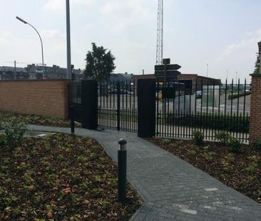 Appartement - Te huur - Photo 1