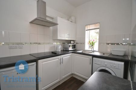 1 bed Flat for Rent - Photo 5