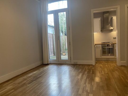 2 bedroom ground floor flat to rent - Photo 1