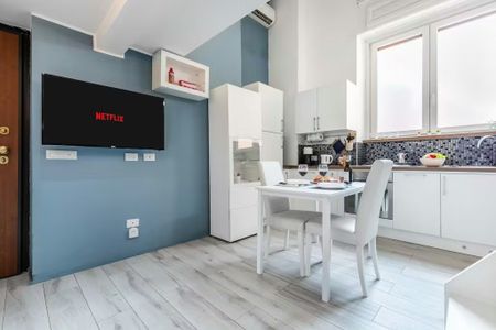 Viale Giovanni da Cermenate, Milan, Lombardy 20141 - Photo 2