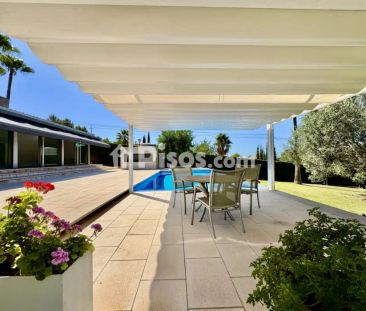 Chalet unifamiliar en alquiler en Carrer de l'Alzina - Foto 5
