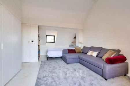 Appartement à louer à Paris 4Ème - Photo 2