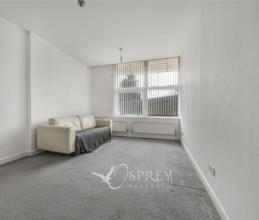 3 bedroom flat to rent - Photo 5