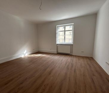 Singles aufgepasst! 1-Zimmer-Wohnung in schöner Lage - Photo 5