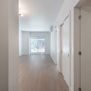 2 CH - 1 SDB - Montréal - $2,195 /mo - Photo 3