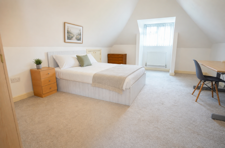 6 bedroom house to rent - Photo 3