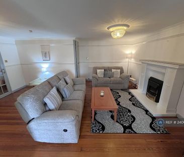5 bedroom terraced house to rent - Photo 2