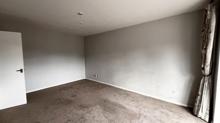 Purbeck Heights, 9 Mount Road, Poole, Dorset, BH14 - Photo 4
