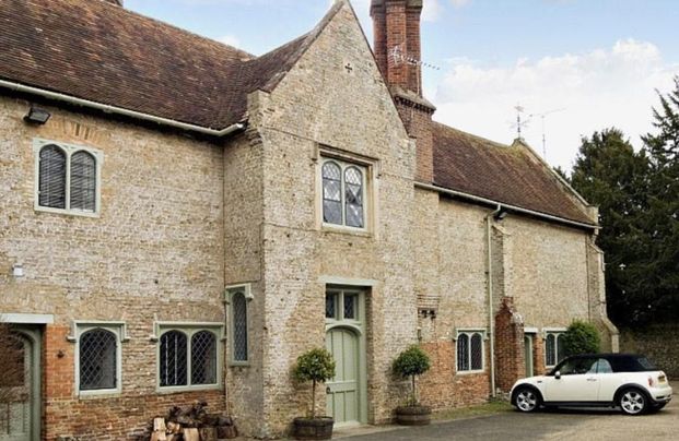 3 bedroom cottage to rent - Photo 1