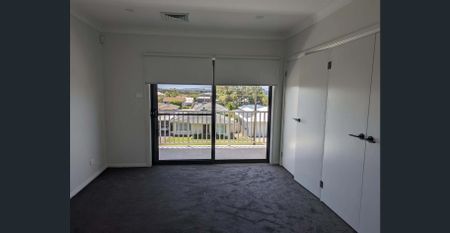 Coming Soon - Brand New Stylish 4-Bedroom Duplex with Lake Views - Photo 5