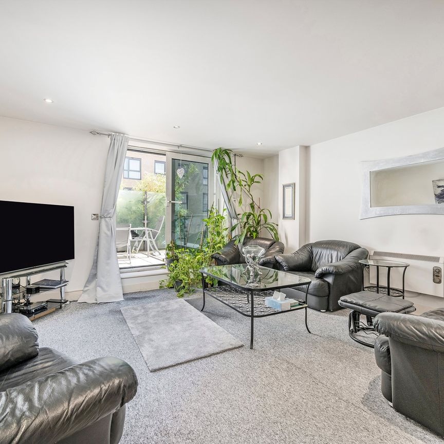 Nacovia House, Imperial Wharf, SW6, London - Photo 1