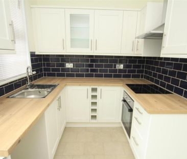 2 bedroom maisonette to rent - Photo 5