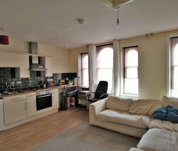 High Street, BS15 - Photo 3