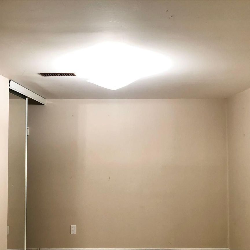 For Lease - 1 Brewsland Crescent, Markham, Ontario - Photo 1