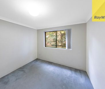 LARGE TWO BEDROOM APARTMENT 350 METERS FROM STATION - LOCATION AND ... - Photo 3