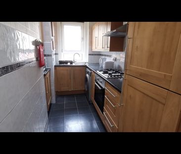 2 Bed Flat, Earl Street, G14 - Photo 3
