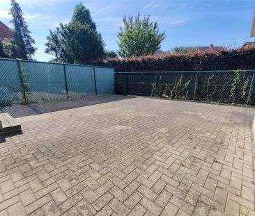 Gelijkvloers appartement met 1 slpk. op wandelafstand van het station - Photo 2