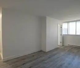 10355 Ave de Bois-de-Boulogne — 4-1/2 - Photo 1