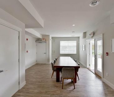 Jacobsen Townhome 3 Bedrooms/4 Bathrooms Prime Location Near Morgan... - Photo 4