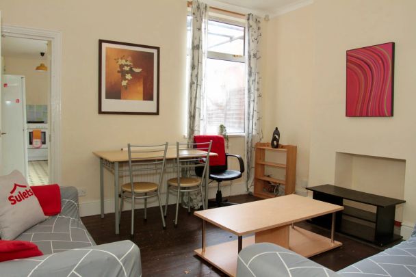 Thurlow Road (3 or 4 bed) - Photo 1