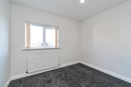 14 Moyadam Park - Photo 3