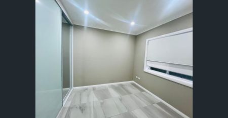 3-bedroom self-contained granny flat - Photo 4