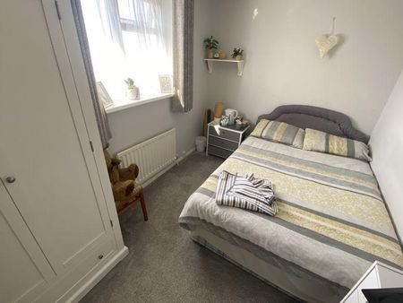 1 bedroom detached house to rent - Photo 3