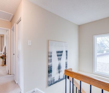 For Lease - 122 Rutledge Avenue, Newmarket, Ontario - Photo 2