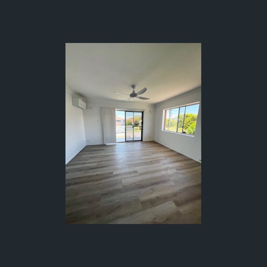 Attractive Apartment Style - Photo 1