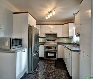 Maison à étages à louer - La Prairie (Le Grand Boisé) Maison à étag... - Photo 6