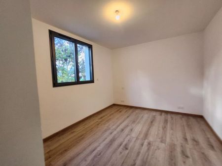 EXCLUSIVITE A SAINT SATURNIN LES AVIGNON - LOCATION MAISON DE 83 M² SURF HAB TERRAIN DE 186 M² - 3 CHAMBRES - Photo 2