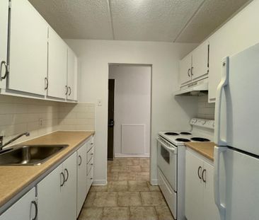 Appartement éclairé et chauffé avec piscine extérieur - Photo 1