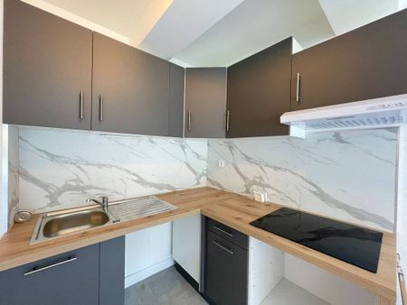 Location Appartement 2 pièces 37m² FONTAINE 38600 - Photo 4