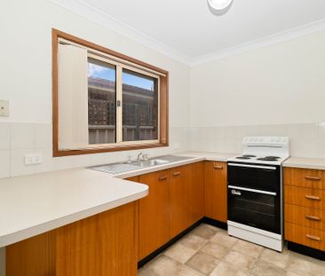 7 Eino Place, Eleebana NSW 2282 - House For Rent | Domain - Photo 2