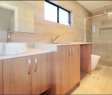 Merrylands - Photo 3