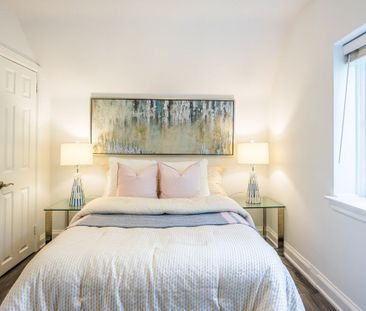 For Lease - 12 Craigmore Crescent Unit# Main Fl, Toronto, Ontario - Photo 2