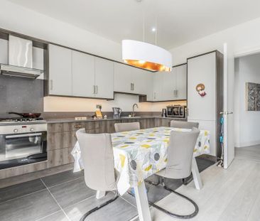 2 bedroom property to rent - Photo 4