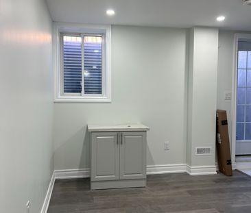 For Lease - 1430 Stillmeadow Lane, Pickering, Ontario - Photo 2