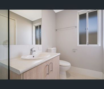 25a Bluevale Way, Yanchep, WA 6035 - Photo 6