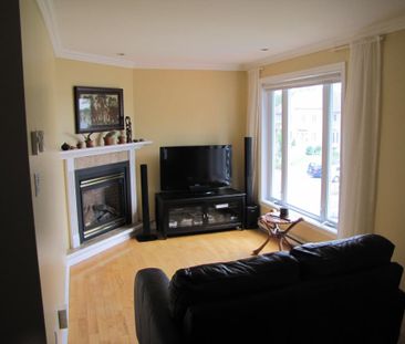Grand 4 1/2 lumineux, bord de l'eau, solarium, St-Eustache rive-nord - Photo 4