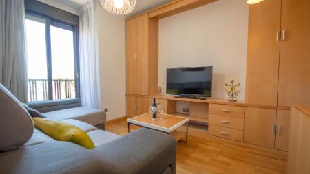 1-bedroom apartment for rent in Rejas, all bills included - Foto 4