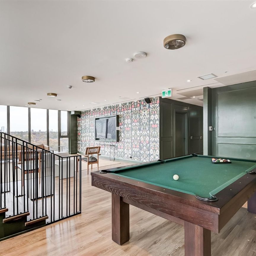 For Lease - 665 Queen Street Unit# 317, Toronto, Ontario - Photo 1